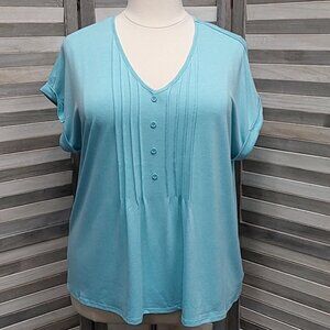 Pleated Front V-Neck Tee | 89th + Madison | 2X